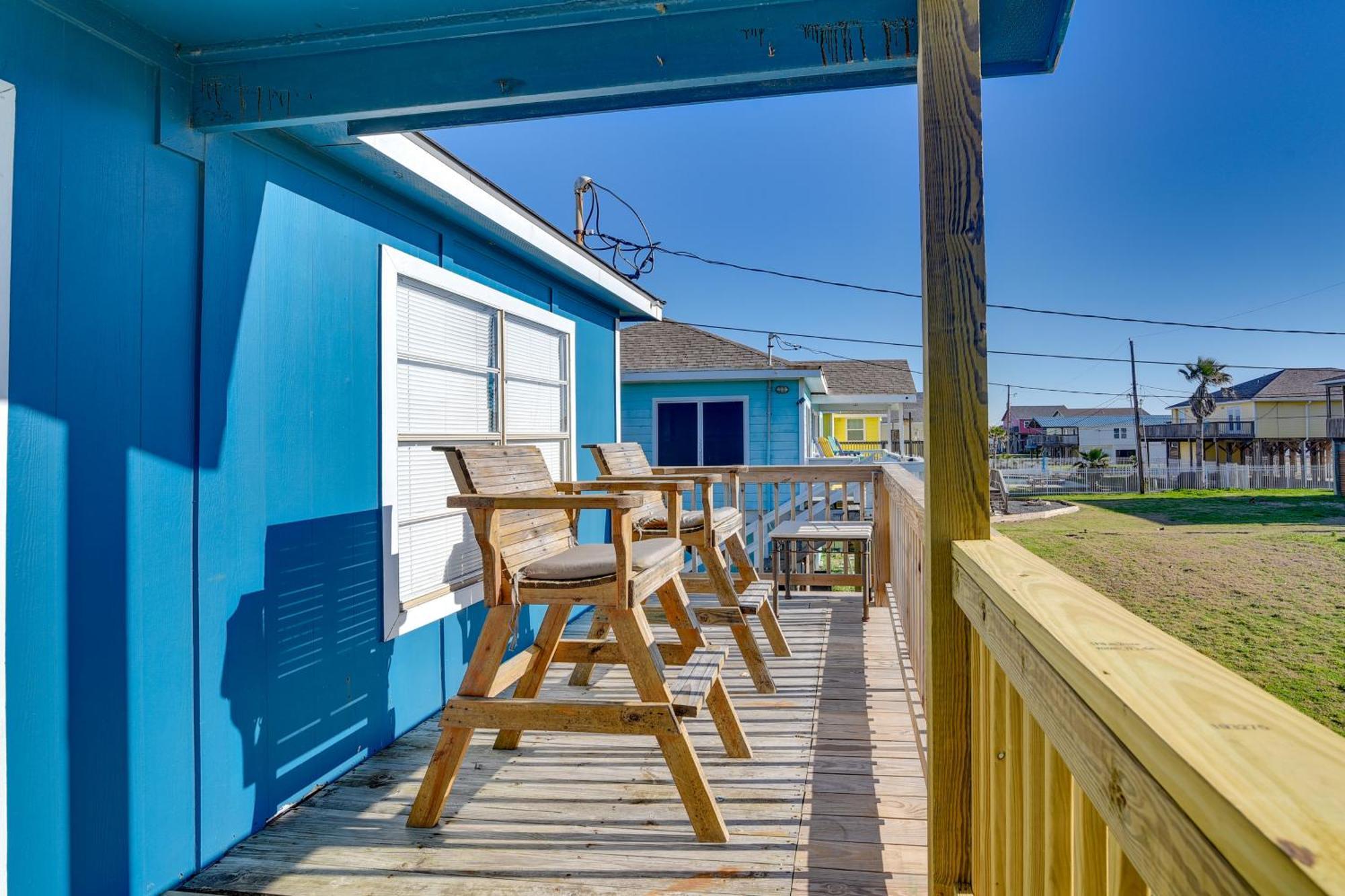 Second-Row Surfside Beach House Newly Renovated! Ngoại thất bức ảnh