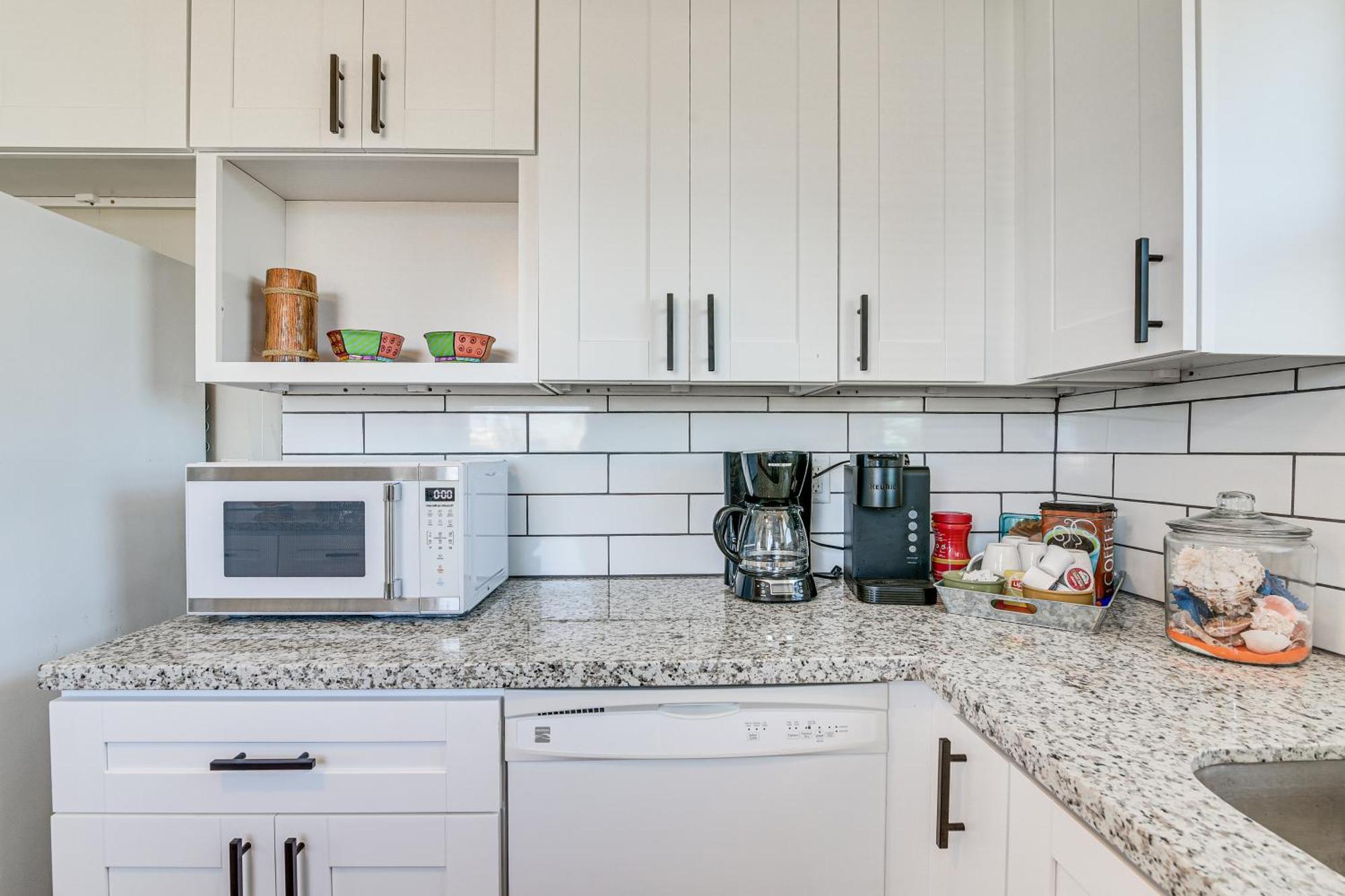 Second-Row Surfside Beach House Newly Renovated! Ngoại thất bức ảnh